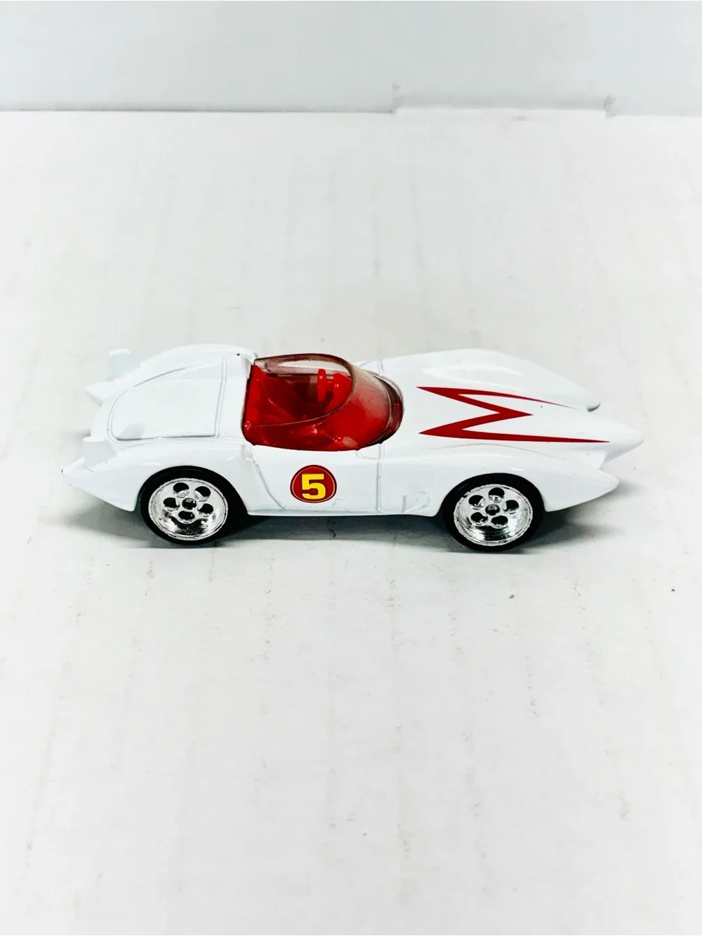 Hot Wheels Diecast Speed Racer 1:64  Mach 5 & Shooting Star Racing Cars Lot Of 2